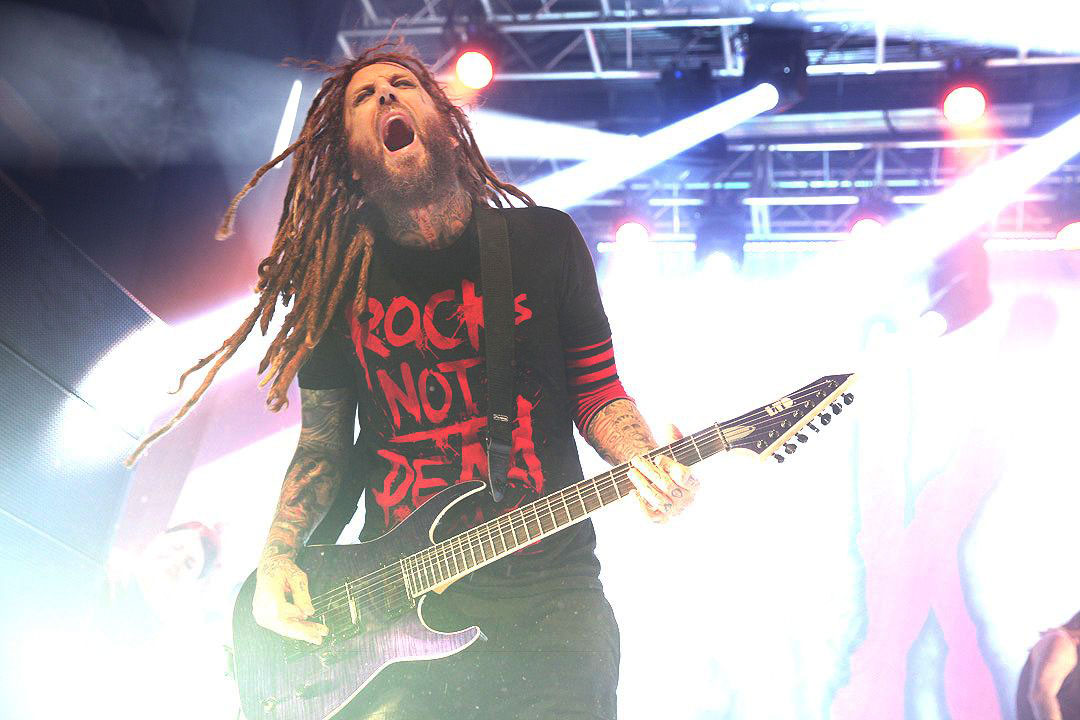 Brian-Head-Welch-Korn